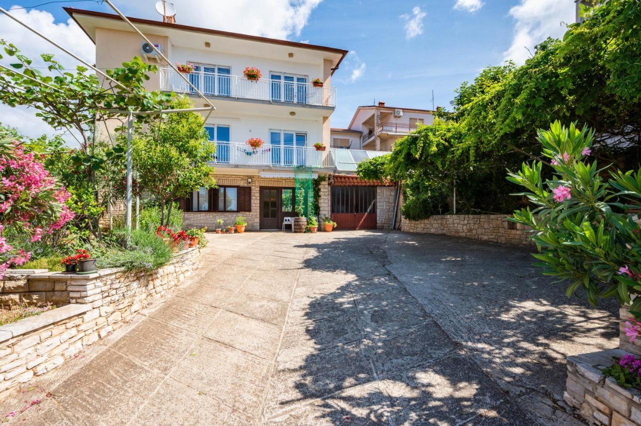 Apartments Marija Пула Екстер'єр фото