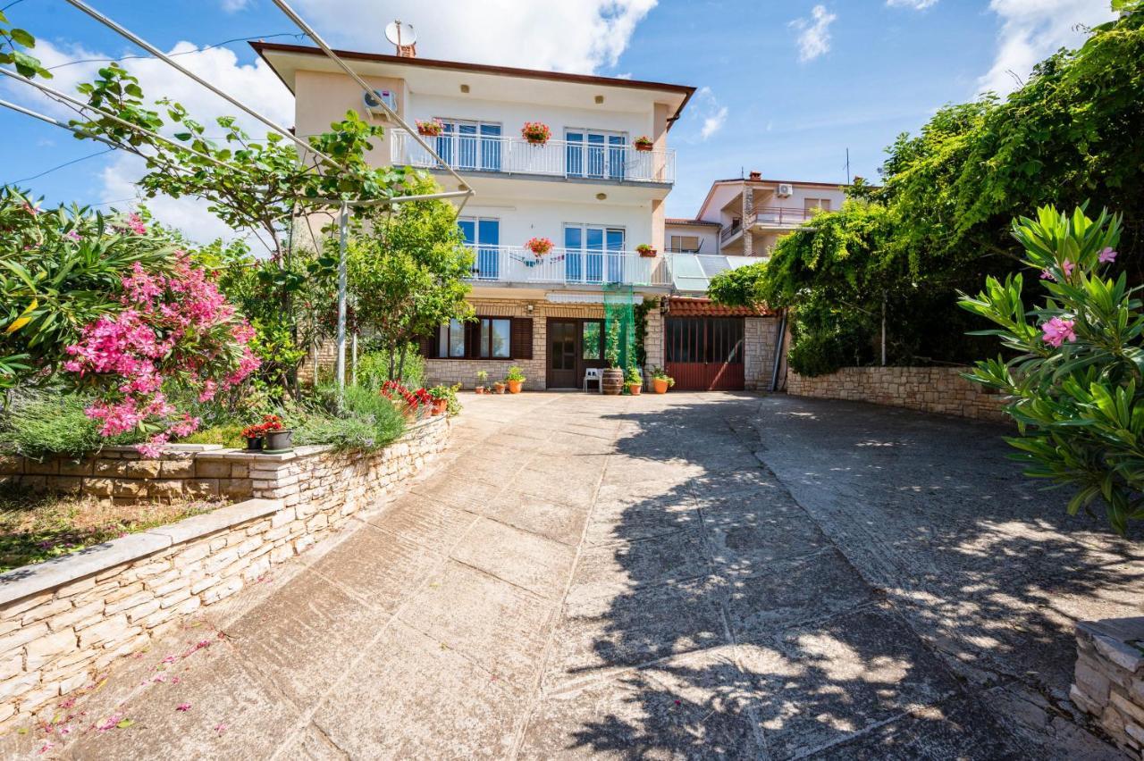 Apartments Marija Пула Екстер'єр фото