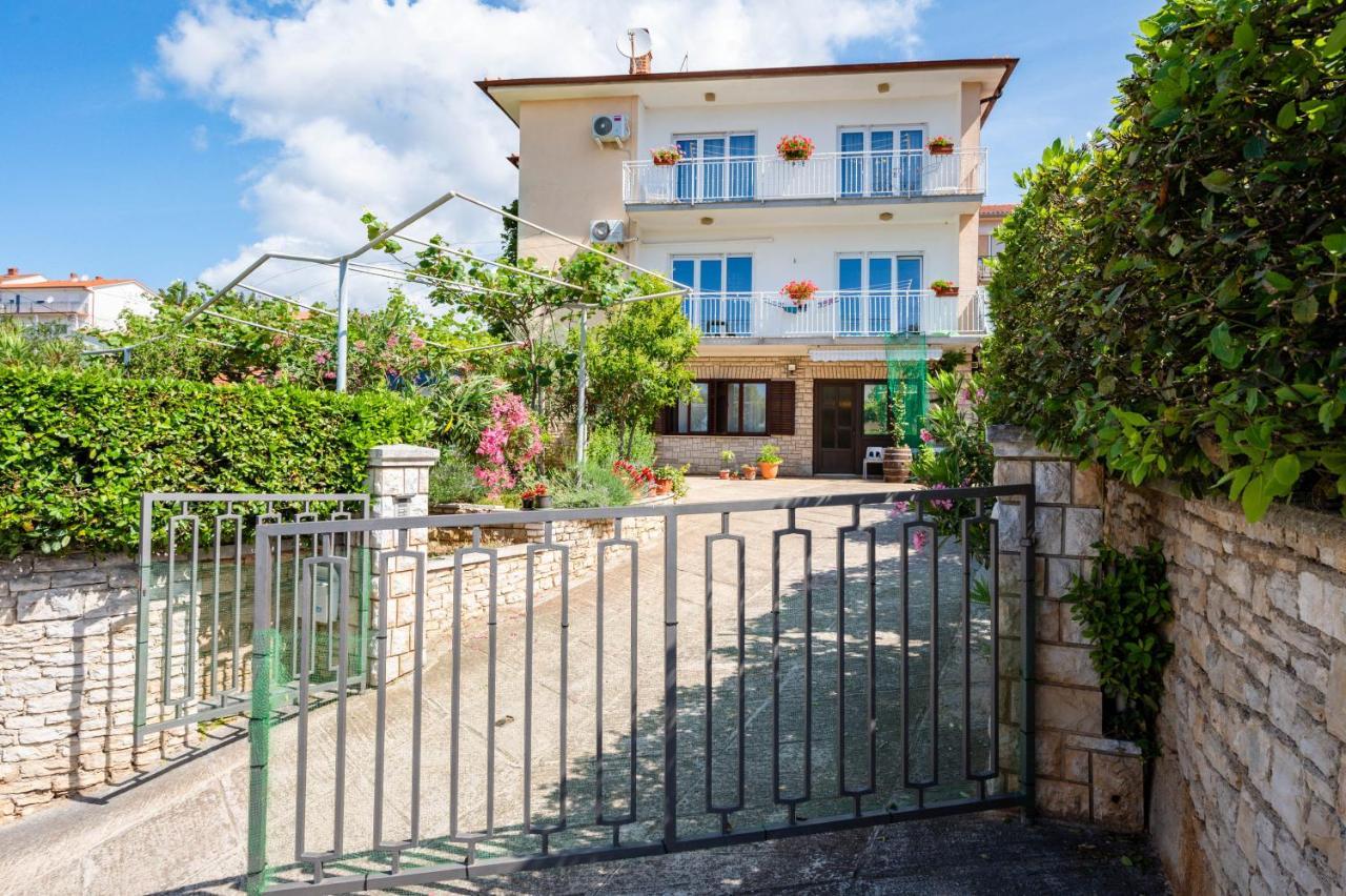 Apartments Marija Пула Екстер'єр фото