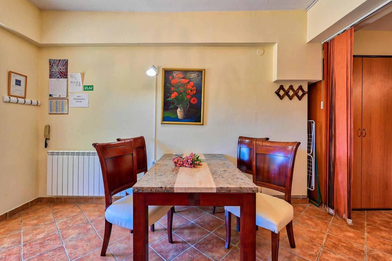 Apartments Marija Пула Екстер'єр фото